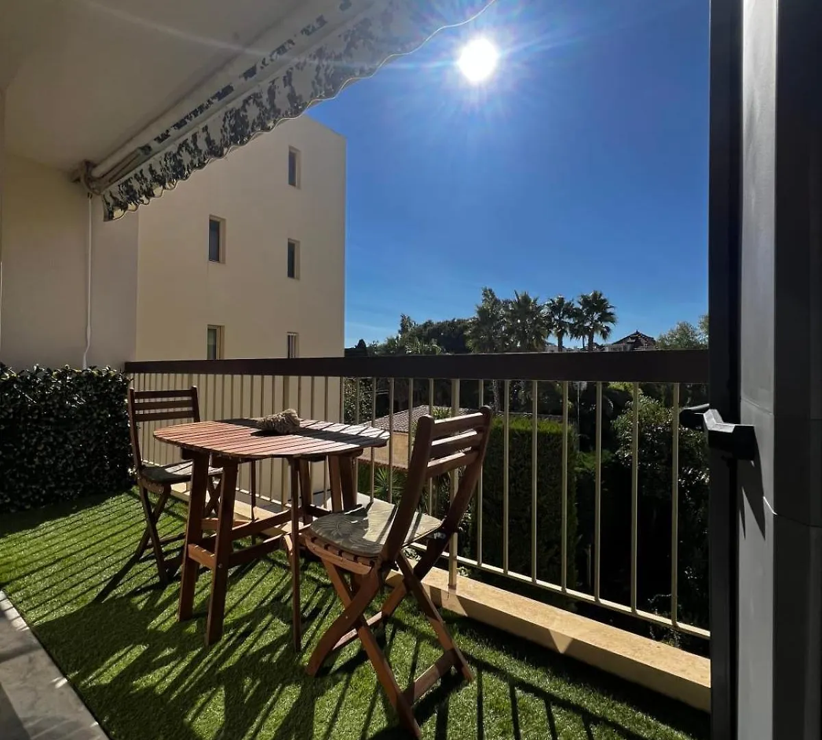One-Bedr Ap 50M From The Beach Terrace Swimming Pool Air Con Antibes 0*,