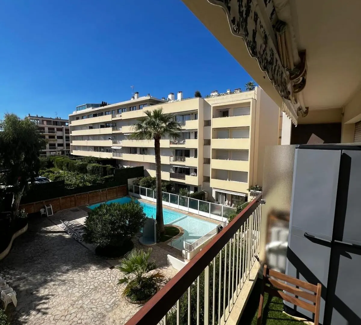 One-Bedr Ap 50M From The Beach Terrace Swimming Pool Air Con Antibes Holiday home